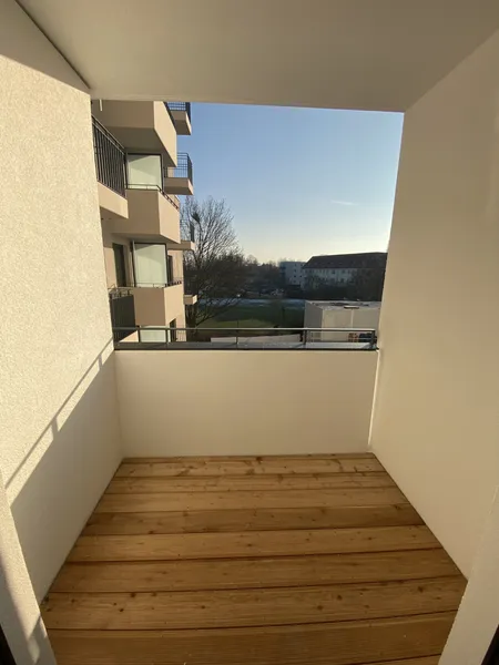 Willkommen in Pankow! Moderne 1 Zimmer Wohnung mit Balkon! — photo 1